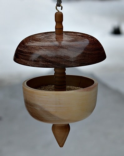 Woodturner Bird Feeder as a challenging project